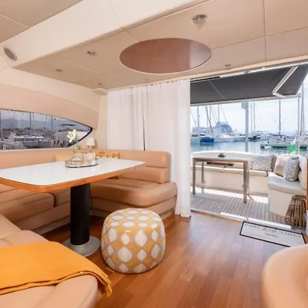 Private Yacht - Jeanneau Prestige 520 Fly Split